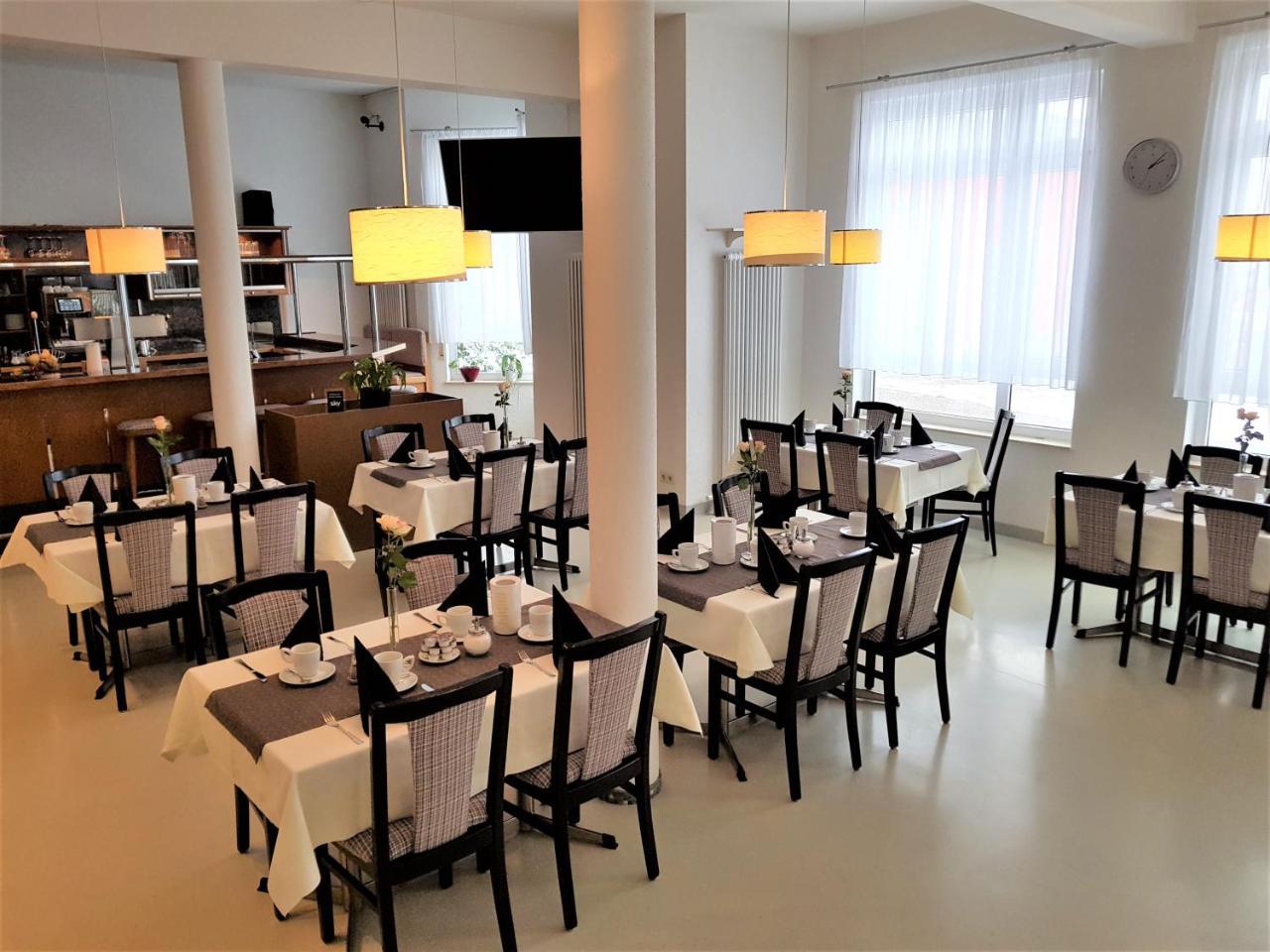 Hotel Weissach Am Neuenbuehl Buitenkant foto