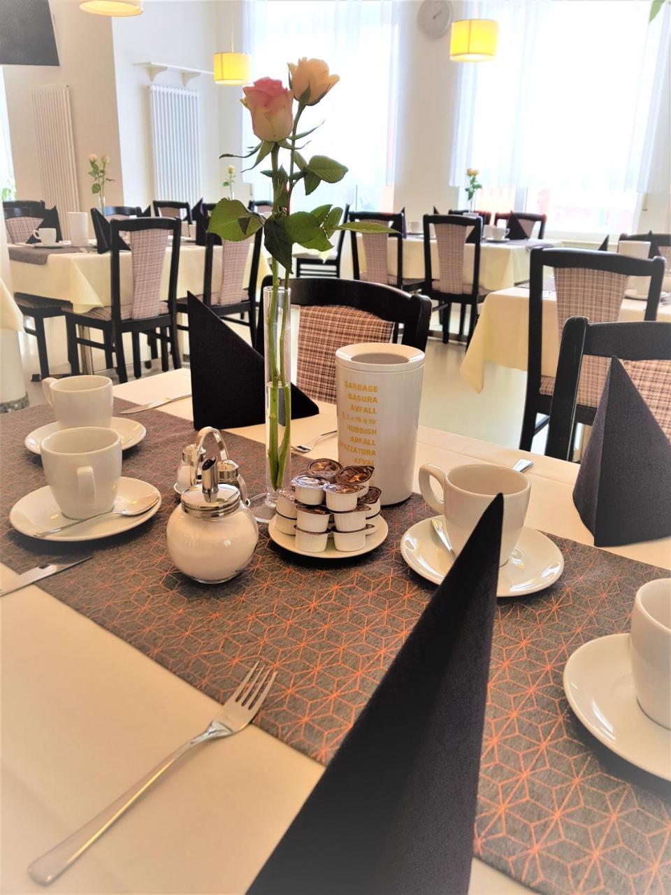 Hotel Weissach Am Neuenbuehl Buitenkant foto
